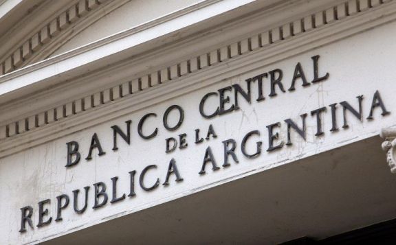 El Banco Central aumentó las tasas de interés para los plazos fijos
