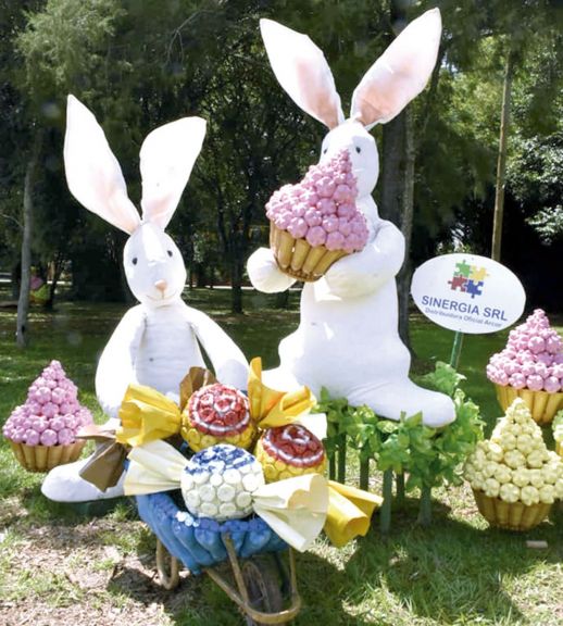Huevos y conejos ya invaden Capioví en la previa a Pascuas 
