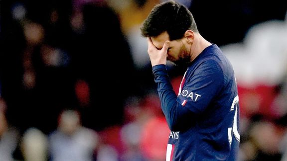 PSG cayó ante Rennes y hubo silbidos para Messi