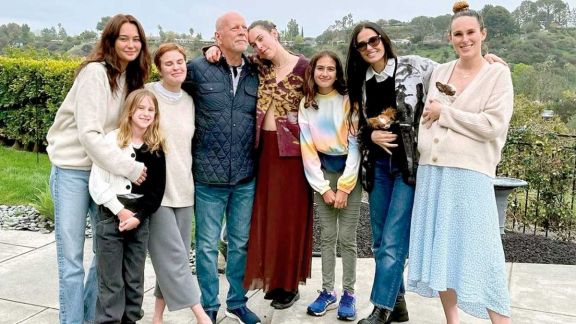 Bruce Willis recibe la contención de su familia 