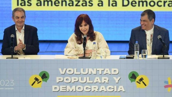 “Las sentencias se escriben en 	los medios y un juez las suscribe”