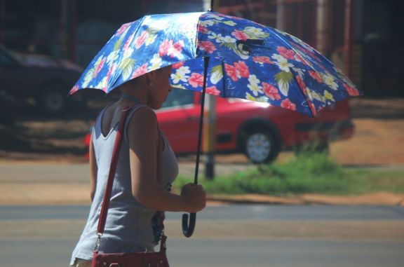 En pleno otoño, Posadas aparece entre las seis ciudades más calurosas del país