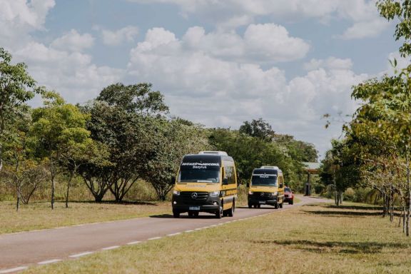 Quedó habilitada la línea de transporte que une los destinos Iguazú - Moconá 