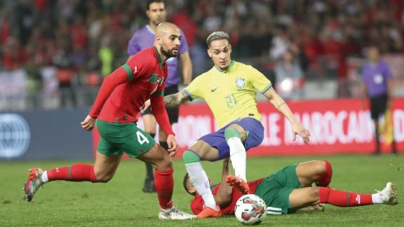 Marruecos sorprendió a un Brasil con técnico interino