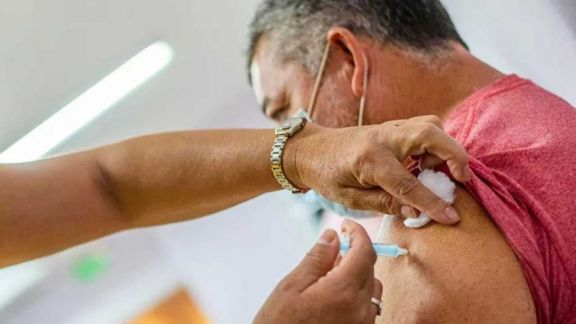 Vacunación contra el Covid: “Ahora lo importante es atender los refuerzos”
