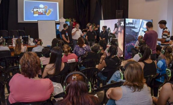 Se concretó el desembarco del Punto MiDi en San Vicente