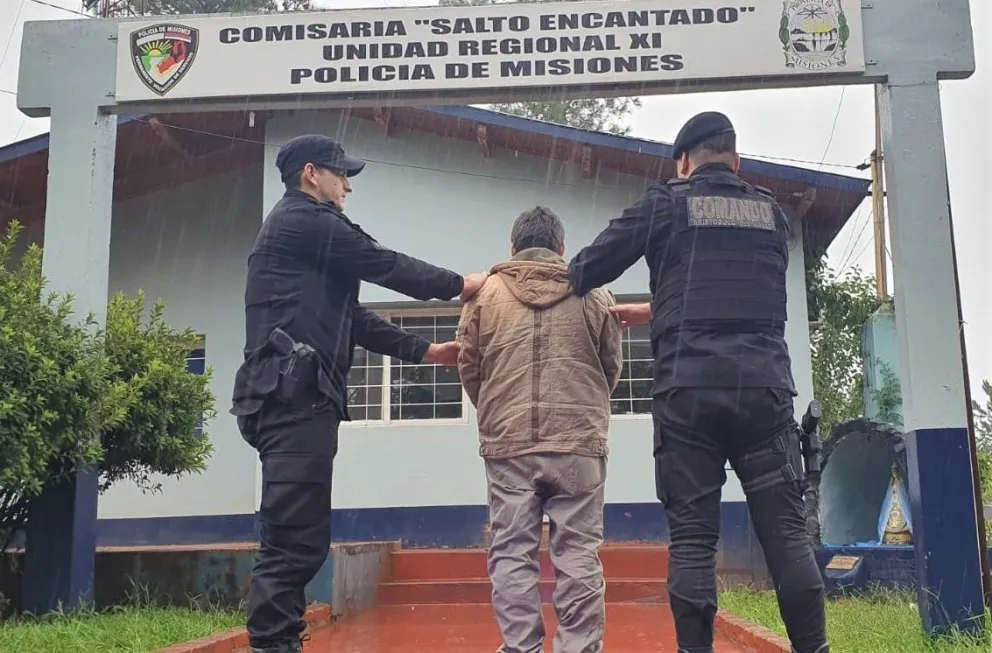 Pese a la prohibición de acercamiento atacó a puñaladas a su ex pareja