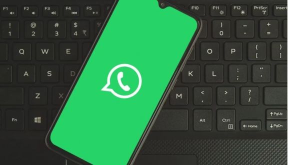 WhatsApp lanza “Mantener en Chat”: así funciona el nuevo “superpoder” para los mensajes temporales