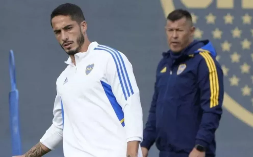 Boca se prepara para un entrenamiento clave: Almirón define el once y viajan a Rosario