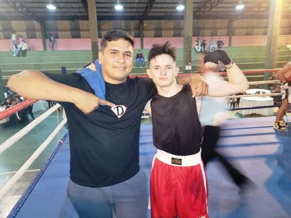 Dos victorias, una derrota y un empate para boxeadores de Iguazú en Corpus