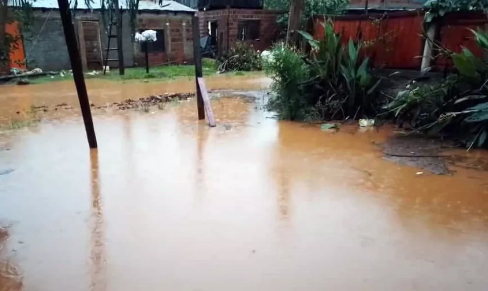 Lluvia torrencial causó inundaciones en Puerto Iguazú