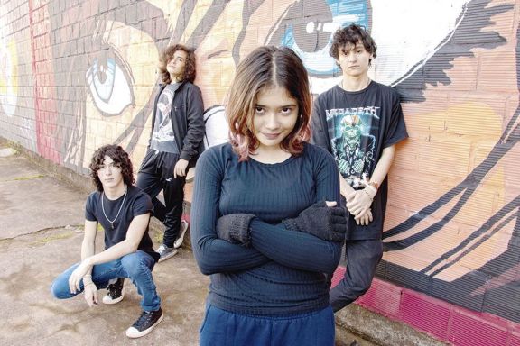 Informe de Domingo: Marea adolescente que revitaliza al rock