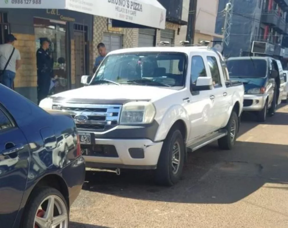 Un argentino denunció que le robaron la camioneta en Paraguay, pero solo había olvidado dónde la estacionó