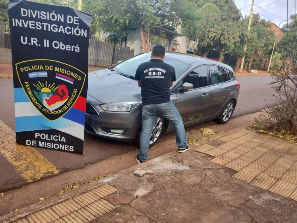 Recuperaron en Oberá dos autos robados en Buenos Aires