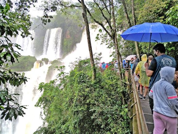El fin de semana extralargo registra en Misiones gran movimiento turístico