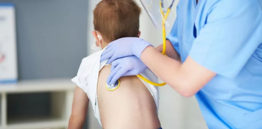 Alerta de salud: advierten sobre grave aumento de casos de bronquiolitis en niños