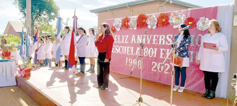 La Escuela 801 de Jardín América festejó sus 25 años | EL TERRITORIO ...