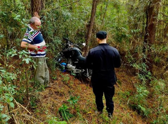 Hallaron abandonada la moto y el casco de Pedro Wojtowicz