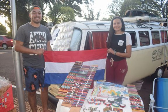 Oriundos de Paraguay, quieren recorrer América