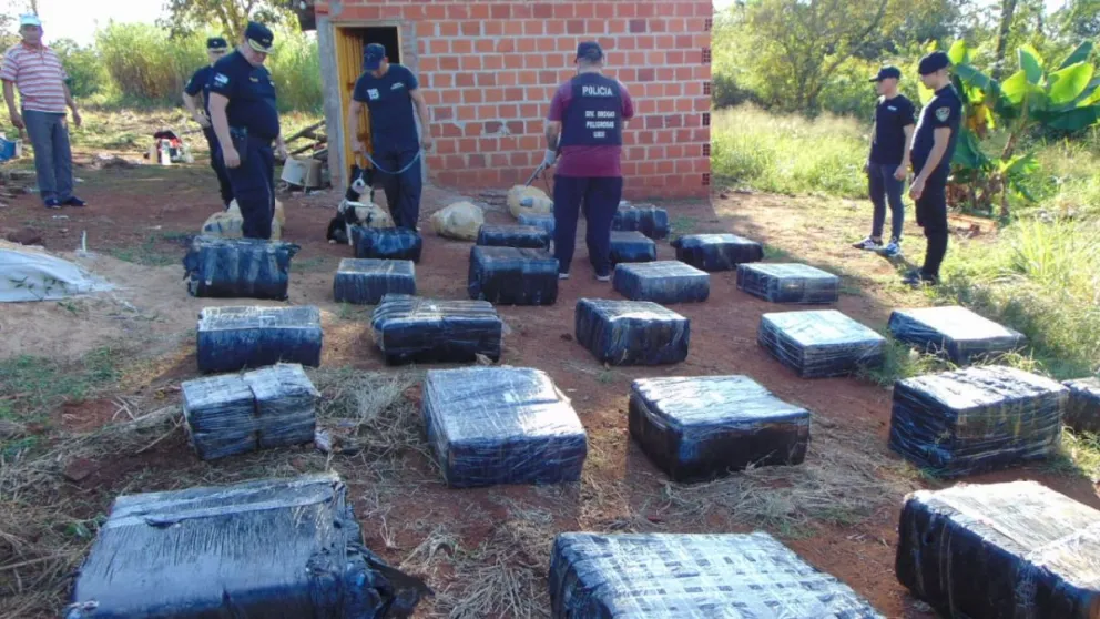 Eldorado: decomisan más de una tonelada de marihuana acopiada en una ...