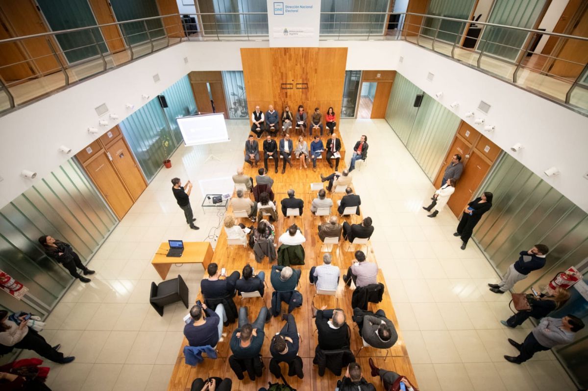 Interior sumó al Banco Nación y la Afip al Consejo de Seguimiento de Elecciones