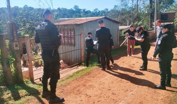 Detuvieron a ‘Viuda Negra’ por agredir a policías en Oberá