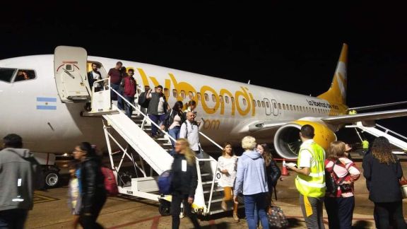 Tras obtener autorización parcial de los pagos de servicios al exterior, Flybondi vuelve a operar al 100 por ciento