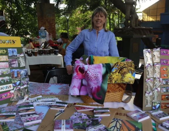 Hasta el mediodía de este sábado se realiza la Feria de la Bajada Vieja 