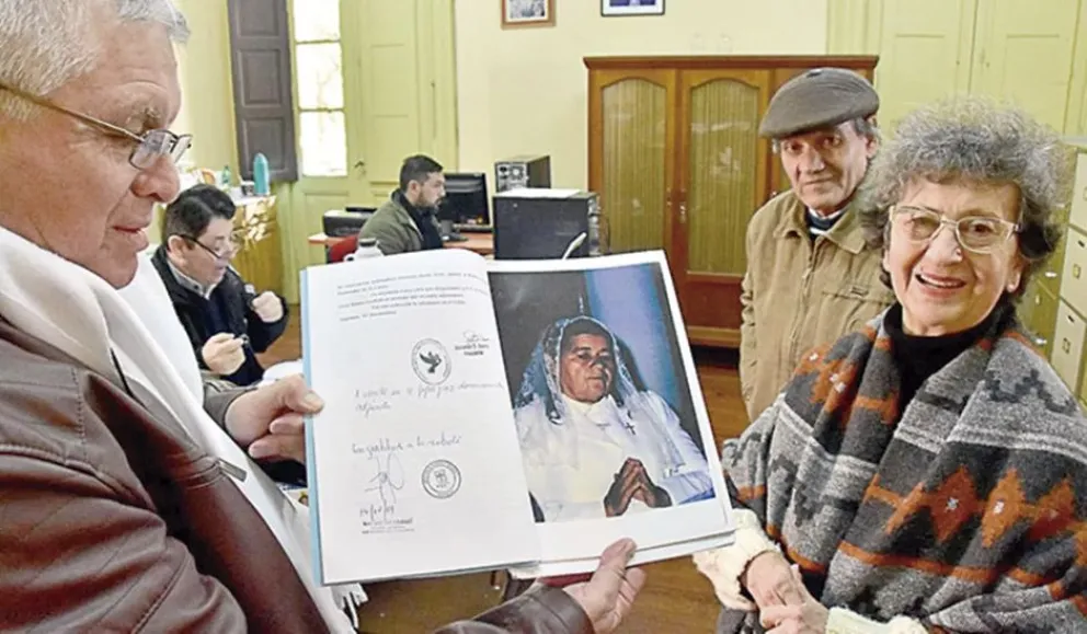 Impulsan beatificación de María Morínigo, ícono de solidaridad
