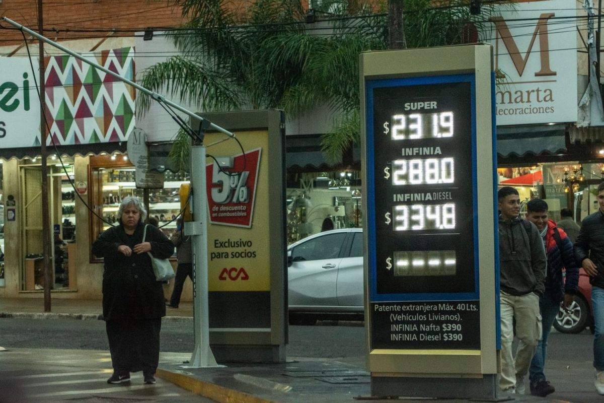 Comenzó la actualización de los nuevos valores de los combustibles en estaciones de servicio de Posadas 
