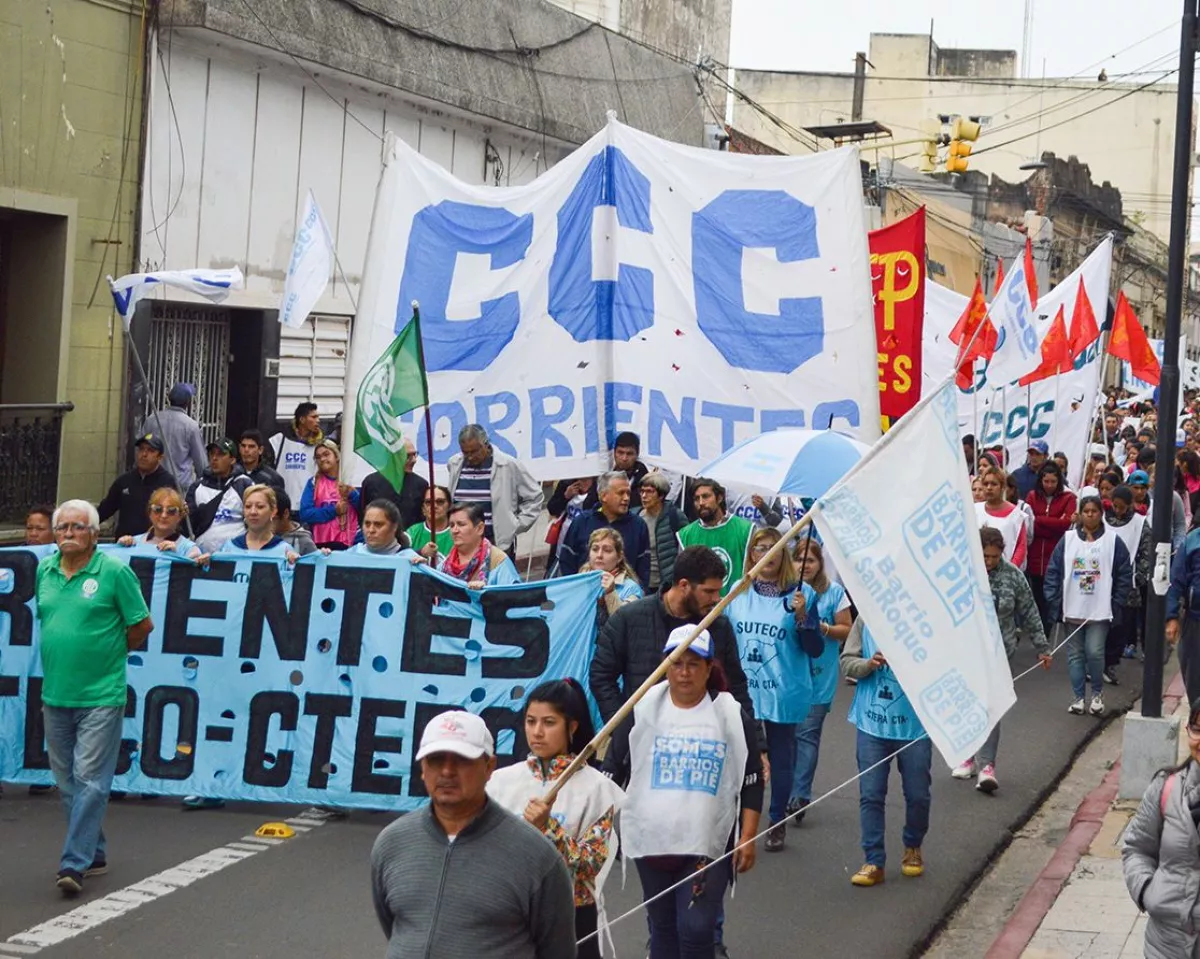 Corrientes adhiere al paro nacional docente para este jueves EL