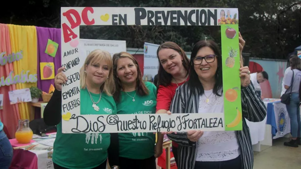 La Expo Prevención reunió a decenas de personas en el Hogar de Día de Posadas. Foto: Damián Molina